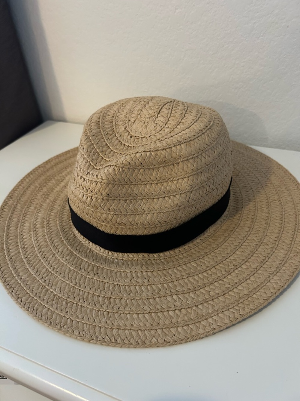 Madewell Packable Straw Hat Classic Beach Sun Hat with Black Band - Size M/L